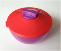big round lunch box